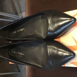 Via Spiga Black Leather Flats Size 8.5M
